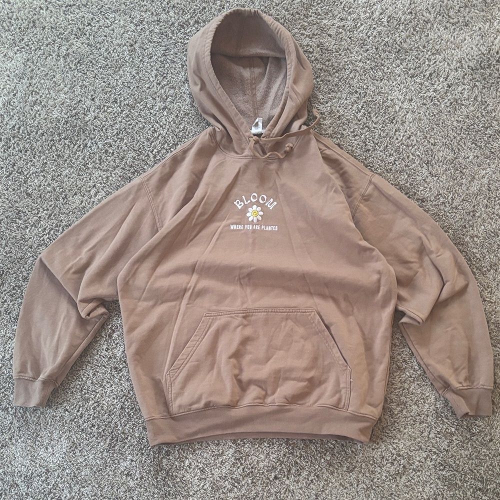 Full tilt women’s Large Cotton Tan Embroidered graphic Flower Hoodie
